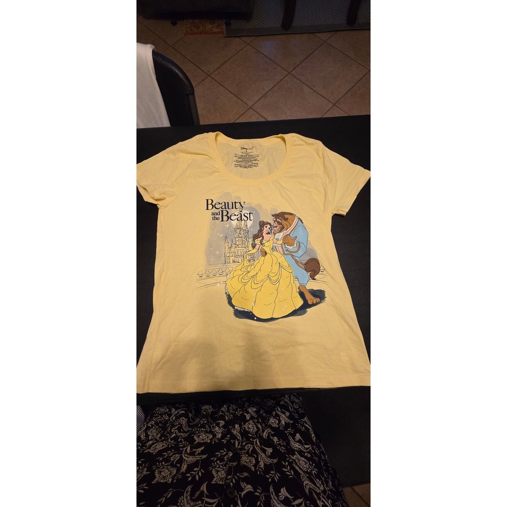 Disney Store Beauty and the Beast Belle Graphic T-Shirt Yellow XL